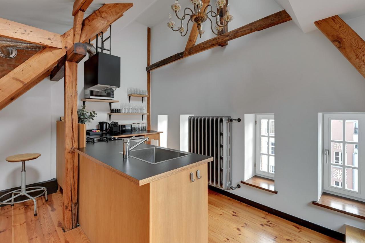 3-Level Apartment With A View Of St Mary'S Basilica By Downtown Apartments Danzig Exterior foto